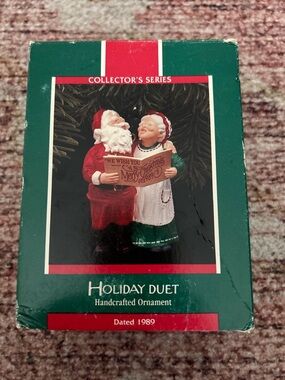 Vintage Hallmark collection Holiday Duet Handcrafted Ornament - Green & Red